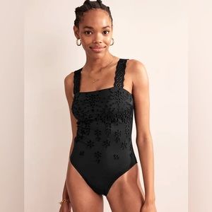 Boden size 8 Broderie Eyelet Square Neck Swimsuit